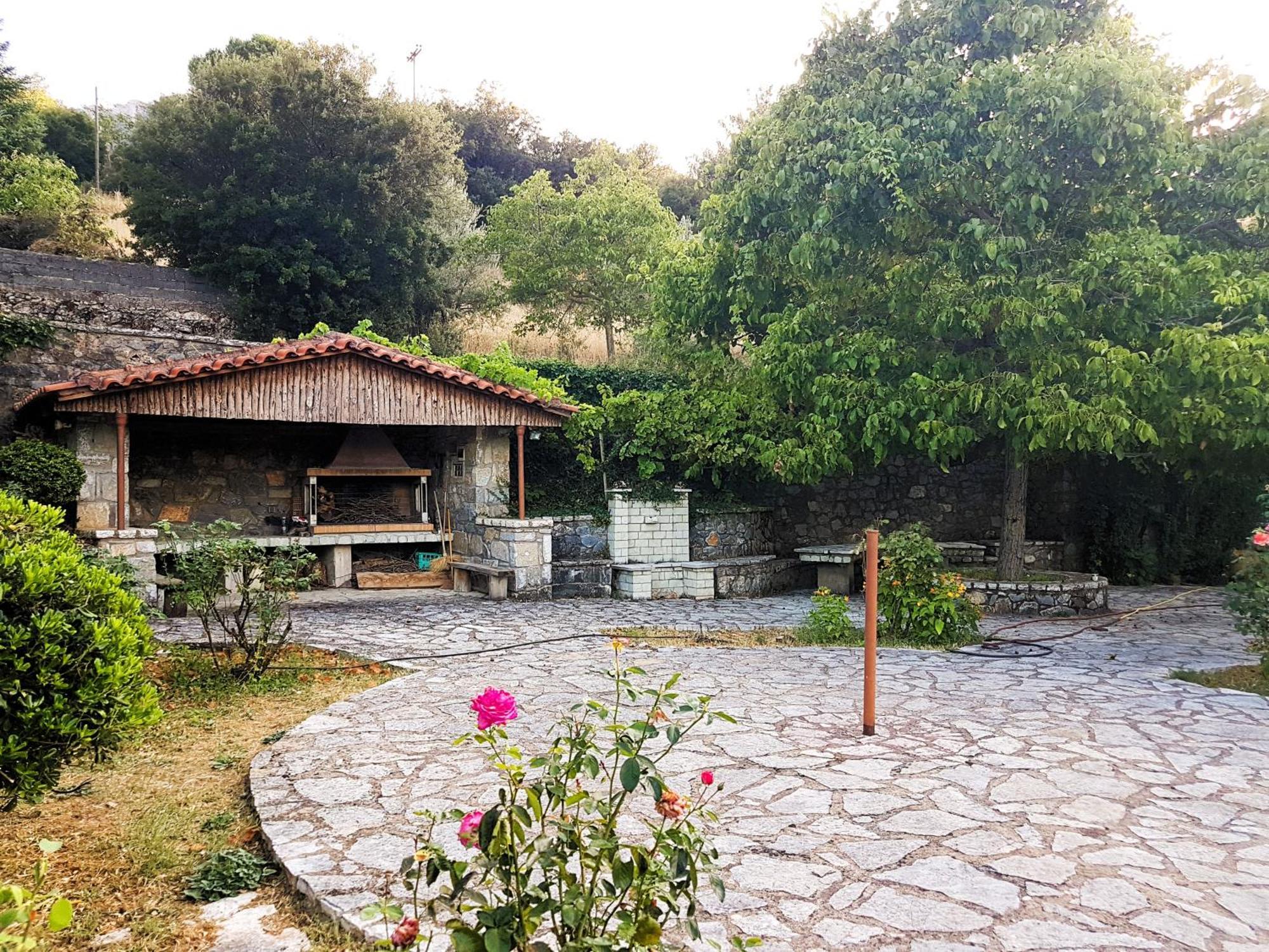 Ferienwohnung Το Αλώνι Vlacherna Exterior foto
