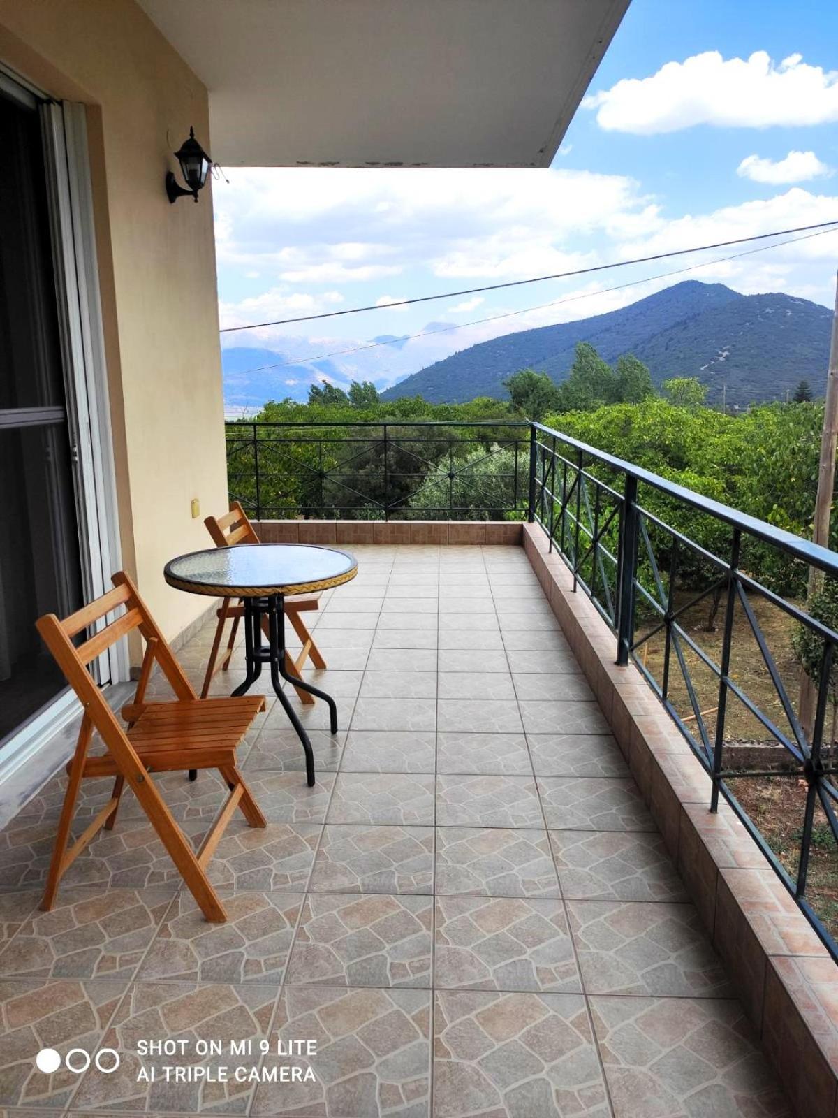 Ferienwohnung Το Αλώνι Vlacherna Exterior foto